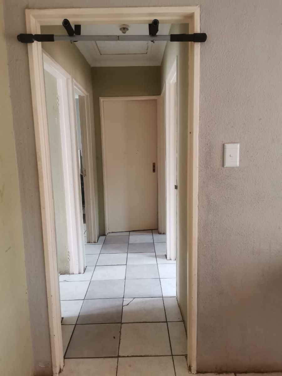 To Let 3 Bedroom Property for Rent in Tlhabane West North West